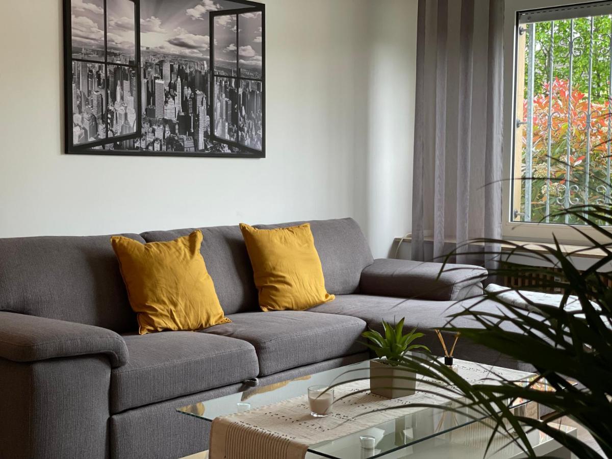 Apart70-Modern Design I Garden With Terrace I Smart Tv I Free Parking I Free Wifi Гамм Екстер'єр фото